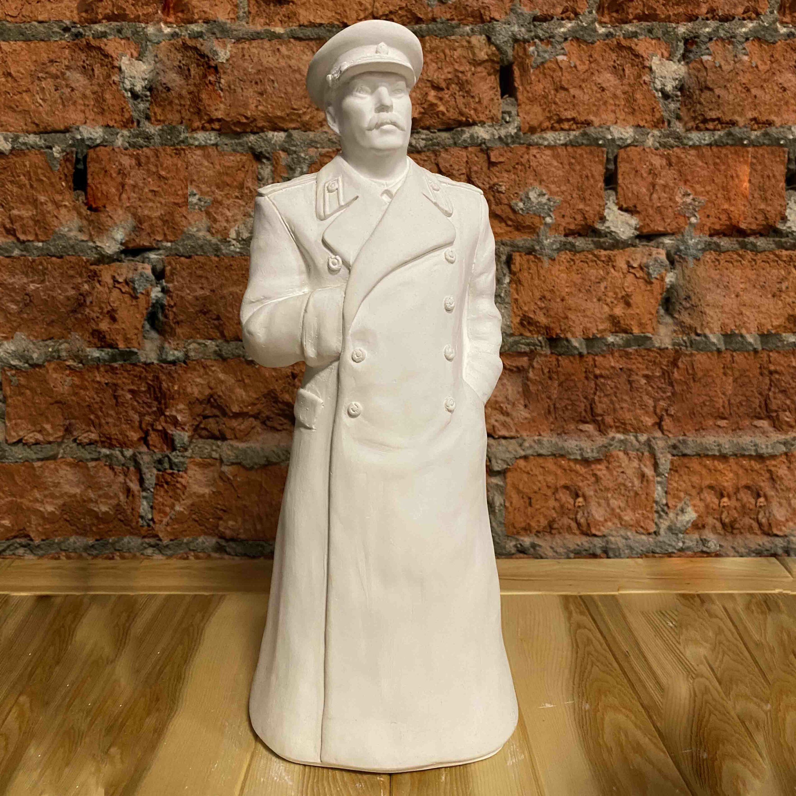 Гипсовая статуэтка «Сталин в полный рост»2